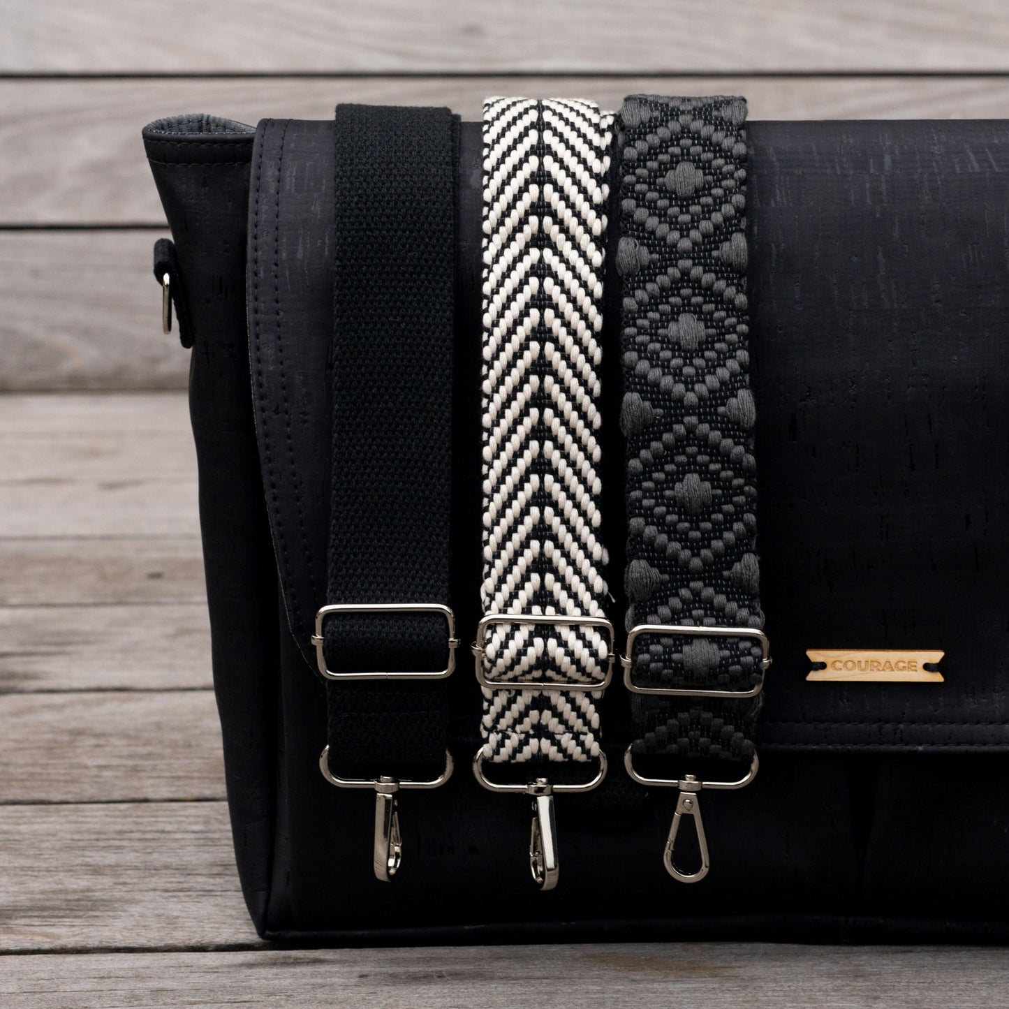 NOMAD messenger bag | COAL