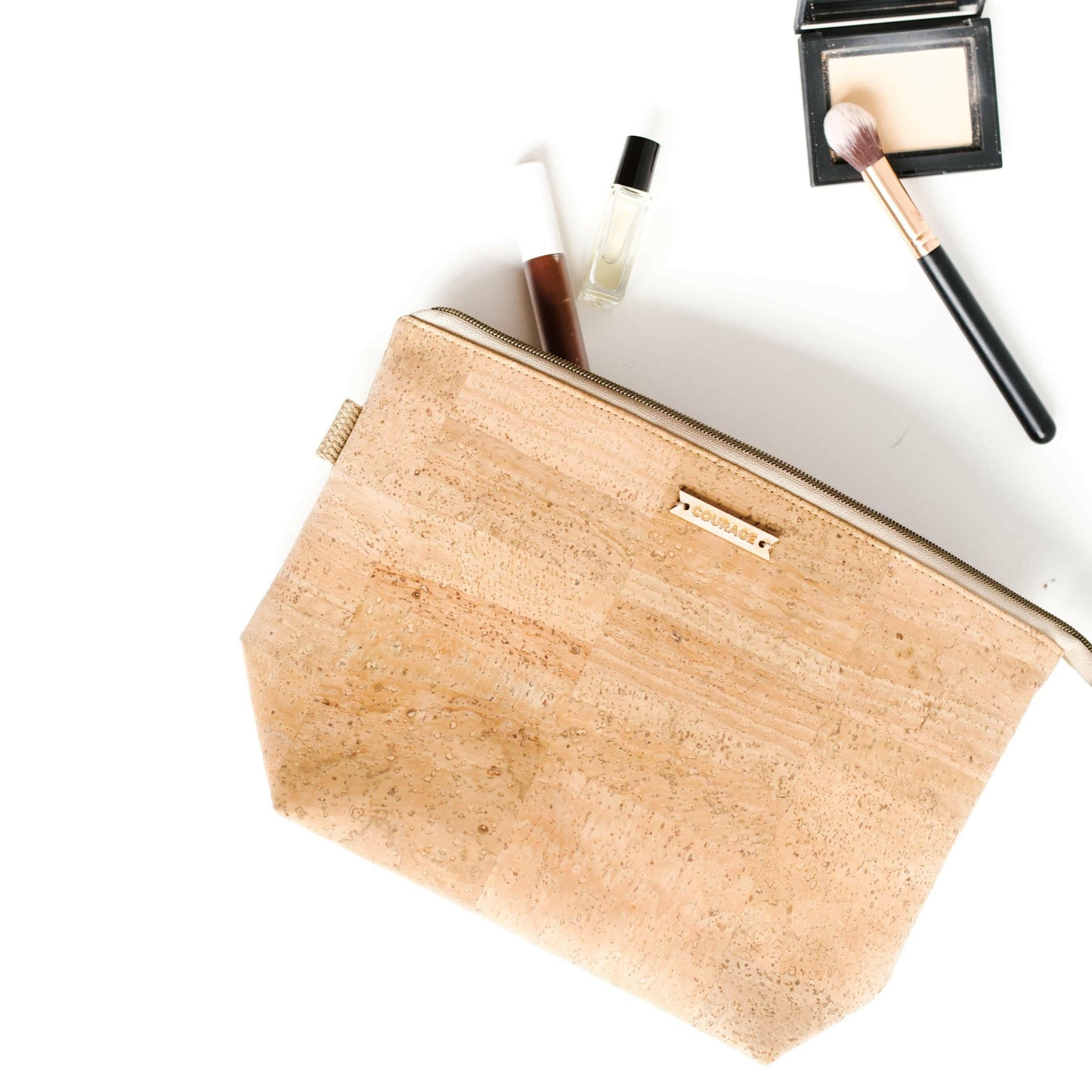 ADVENTURER cosmetics bag | NATURAL.