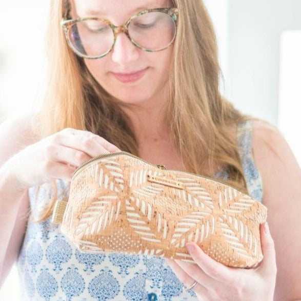 RULE BREAKER zippered pouch | CREAM.