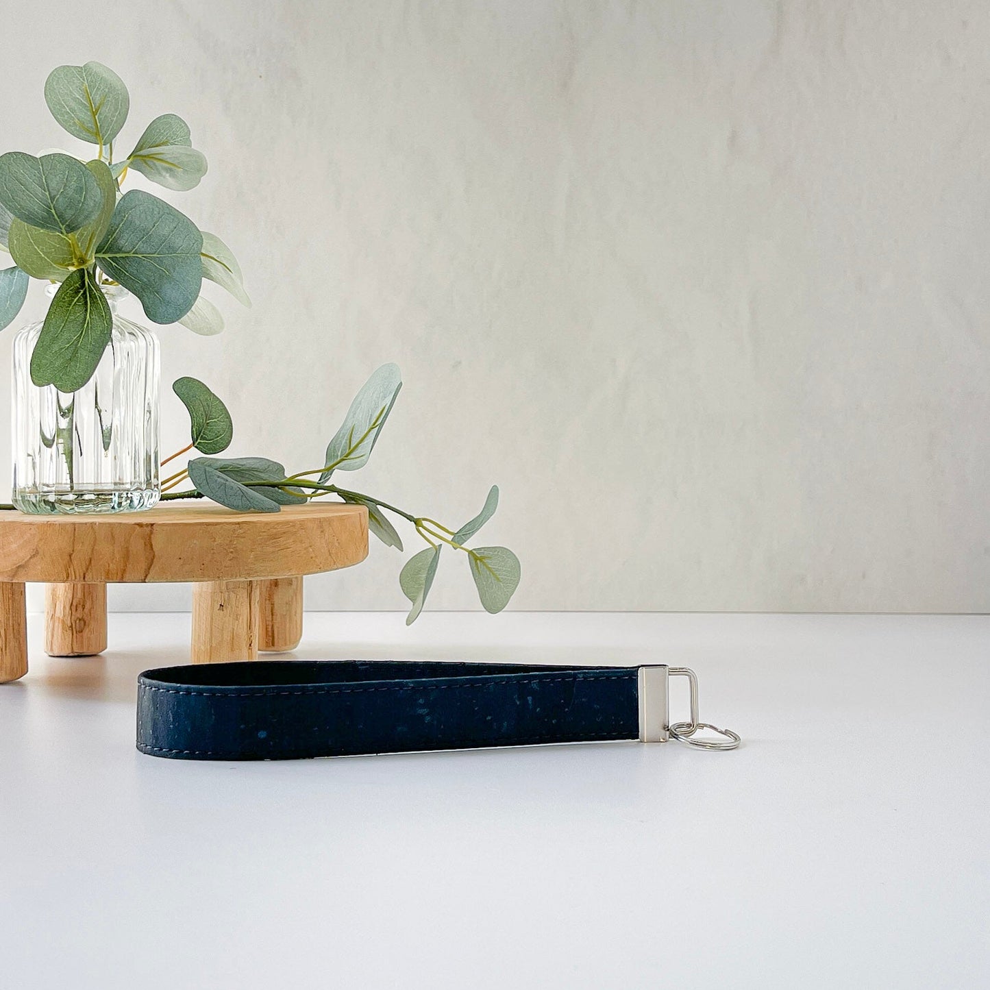 MOVER & SHAKER wristlet