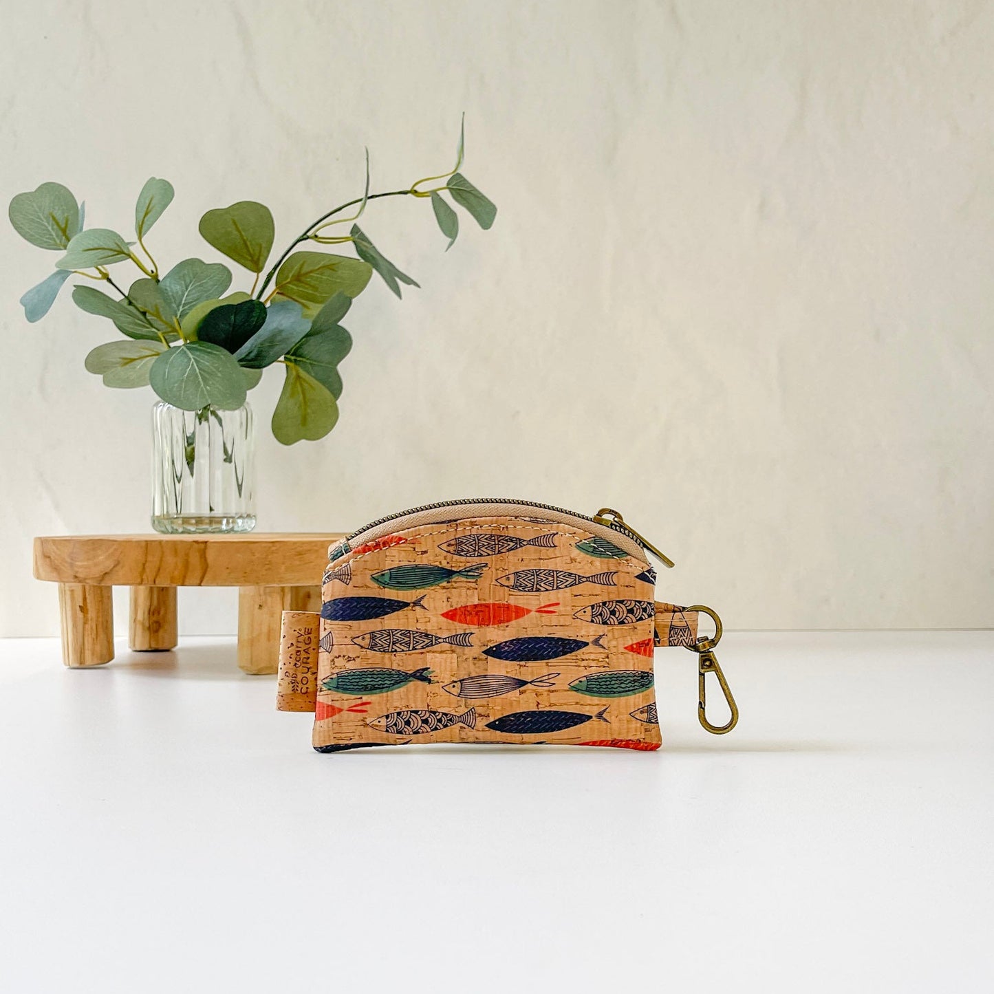 MOVER & SHAKER curvy pouch