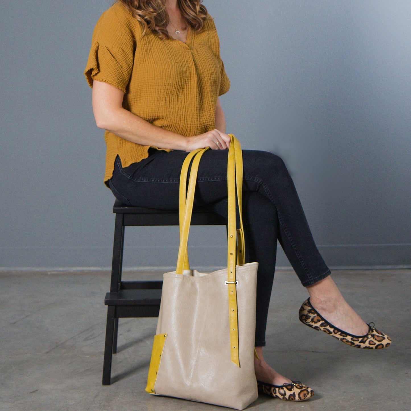 OVERCOMER tote bag | ECRU